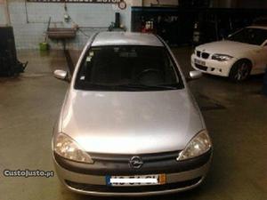 Opel Corsa v comfort Setembro/01 - à venda - Ligeiros