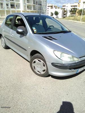 Peugeot 206 carol laine Abril/02 - à venda - Ligeiros