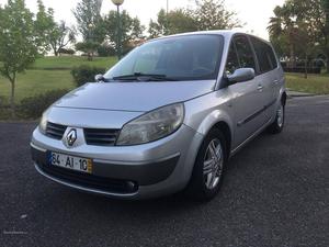 Renault Scénic 1.5 DCI 7 Lugares Agosto/05 - à venda -