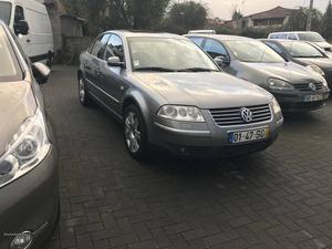 VW Passat Heglaine Novembro/01 - à venda - Ligeiros