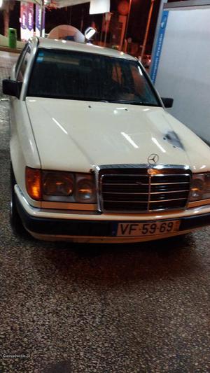 Mercedes-Benz D Junho/90 - à venda - Ligeiros