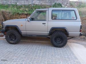 Nissan Patrol 2.8 turbo Março/91 - à venda - Ligeiros