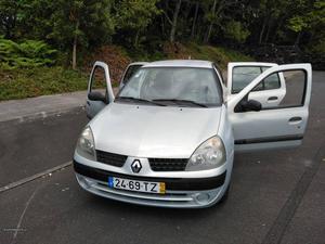 Renault Clio II 1.2 8v Agosto/02 - à venda - Ligeiros