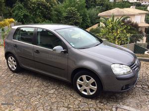 VW Golf 1.9 TDI Fevereiro/06 - à venda - Ligeiros