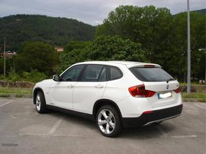 BMW X1 20d s-drive Maio/10 - à venda - Monovolume / SUV,