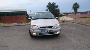 Citroën Saxo Exclusive Maio/01 - à venda - Ligeiros