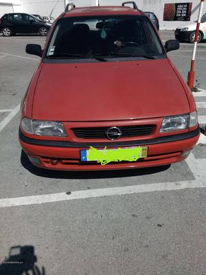 Opel Astra  v Maio/97 - à venda - Ligeiros