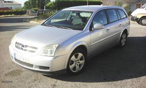 Opel Vectra Caravan Agosto/04 - à venda - Ligeiros
