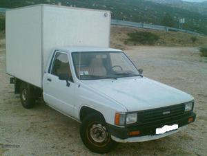 Toyota Hilux 2.4D isotermica Janeiro/90 - à venda -