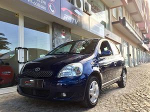 Toyota Yaris 1.0 vvt-i SOL Março/05 - à venda - Ligeiros