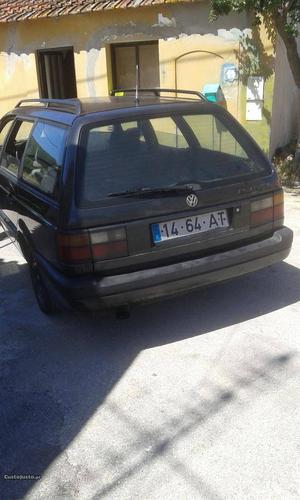 VW Passat 19td Julho/93 - à venda - Ligeiros Passageiros,
