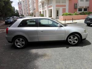 Audi A3 1.6 Maio/02 - à venda - Ligeiros Passageiros,