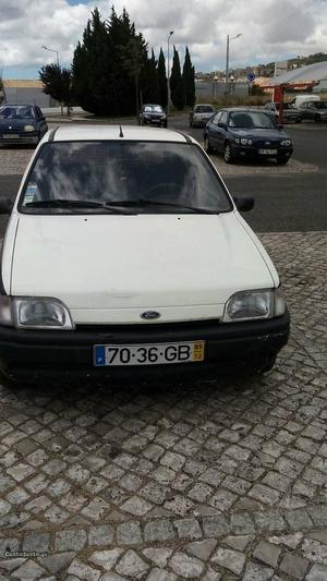 Ford Fiesta  D Dezembro/95 - à venda - Ligeiros