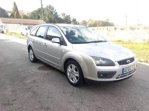 Ford Focus 1.6 TDCI 115EUR/MÊS Julho/06 - à venda -