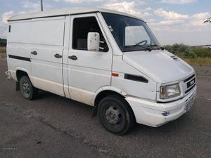 Iveco Daily 2.5d Dezembro/98 - à venda - Comerciais / Van,