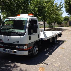Mitsubishi Pick Up canter 534 DID Setembro/01 - à venda -