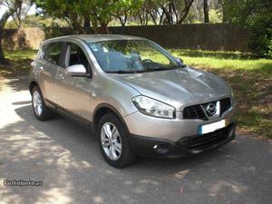 Nissan Qashqai 2.0 Acenta Maio/10 - à venda - Monovolume /