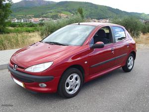 Peugeot 206 XT CC 5P Dezembro/01 - à venda - Ligeiros