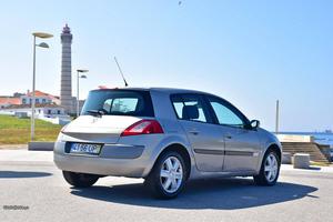 Renault Mégane 1.5DCI FullExtras Fevereiro/03 - à venda -