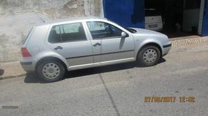 VW Golf IV 1.4 confortline Dezembro/99 - à venda - Ligeiros