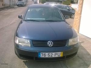VW Passat 1.9 TDI Bom preço! Novembro/97 - à venda -