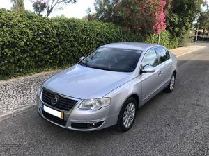 VW Passat 1.9 TDi 105cv NAC. Julho/06 - à venda - Ligeiros