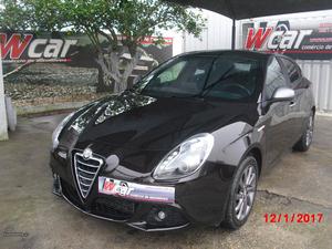 Alfa Romeo Giulietta 2.0 JTDm VELOCE Maio/13 - à venda -