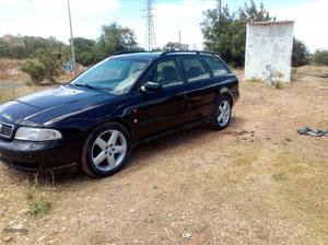 Audi A4 Usado Julho/96 - à venda - Ligeiros Passageiros,