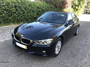 BMW 318 d Auto 143cv NAC. Maio/14 - à venda - Ligeiros