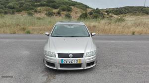 Fiat Stilo 1.6 sport skywindow Julho/02 - à venda -