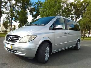 Mercedes-Benz Viano 8 lugares Fevereiro/06 - à venda -