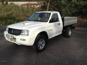 Mitsubishi L td Março/06 - à venda - Pick-up/