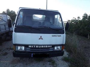 Mitsubishi Pick Up Canter FE331 Novembro/92 - à venda -