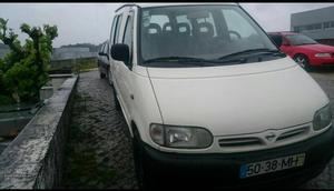 Nissan Vanette 2.3d 8 lugares Outubro/98 - à venda -