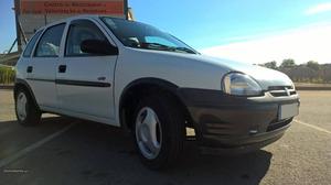 Opel Corsa B Novembro/98 - à venda - Ligeiros Passageiros,