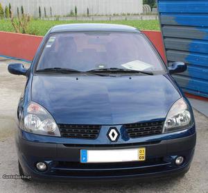 Renault Clio 1.5 DCI Expession Setembro/01 - à venda -