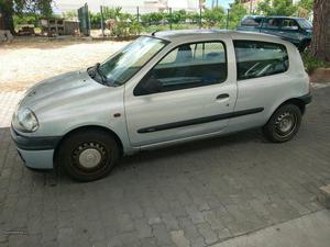 Renault Clio 1.9d Abril/00 - à venda - Comerciais / Van,