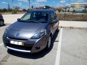 Renault Clio V Dynamique Maio/10 - à venda - Ligeiros