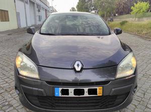 Renault Mégane III DCI C/NOVO Maio/10 - à venda - Ligeiros