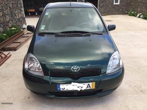 Toyota Yaris  cc  Janeiro/01 - à venda - Ligeiros