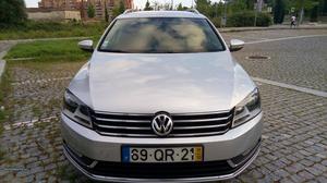 VW Passat 1.6 TDI 105cv Outubro/11 - à venda - Ligeiros