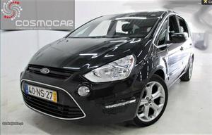 Ford S-Max 2.0 Tdci Titanium 7L Maio/13 - à venda -