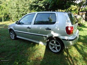 VW Polo 1.4 tdi Fevereiro/01 - à venda - Ligeiros