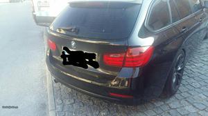 BMW 318 carrinha Novembro/12 - à venda - Ligeiros