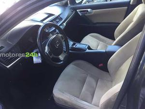 Lexus CT 200h 14 P.Convenience+P.Dynamic