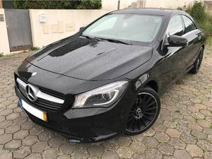 Mercedes-Benz CLA  CDI Outubro/14 - à venda -