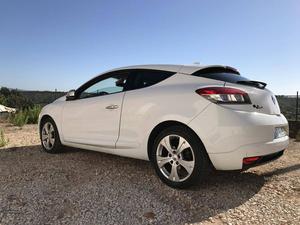 Renault Mégane Coupe 1.5 Dci Abril/10 - à venda - Ligeiros