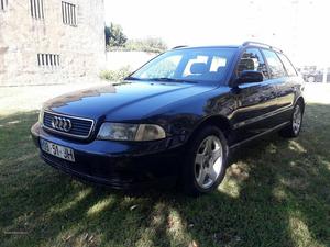 Audi A4 sport Dezembro/97 - à venda - Ligeiros Passageiros,