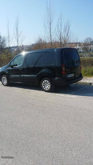 Citroën Berlingo  Fevereiro/13 - à venda - Comerciais