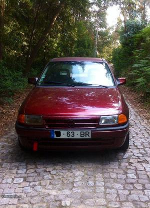 Opel Astra 1.4i Kat Setembro/93 - à venda - Ligeiros